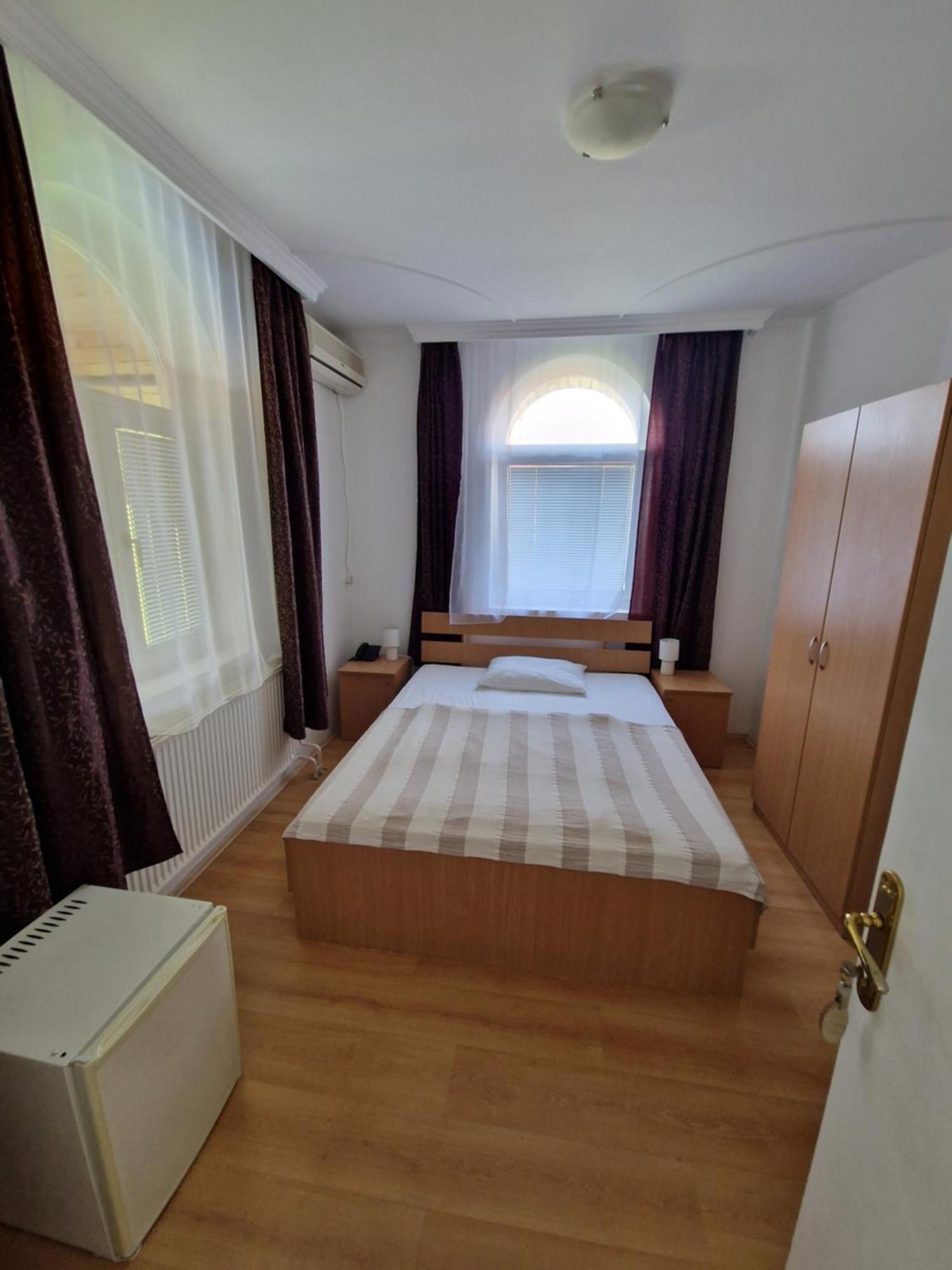 Stars Palic Apartamento Exterior foto